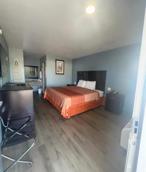Ozark Inn 9